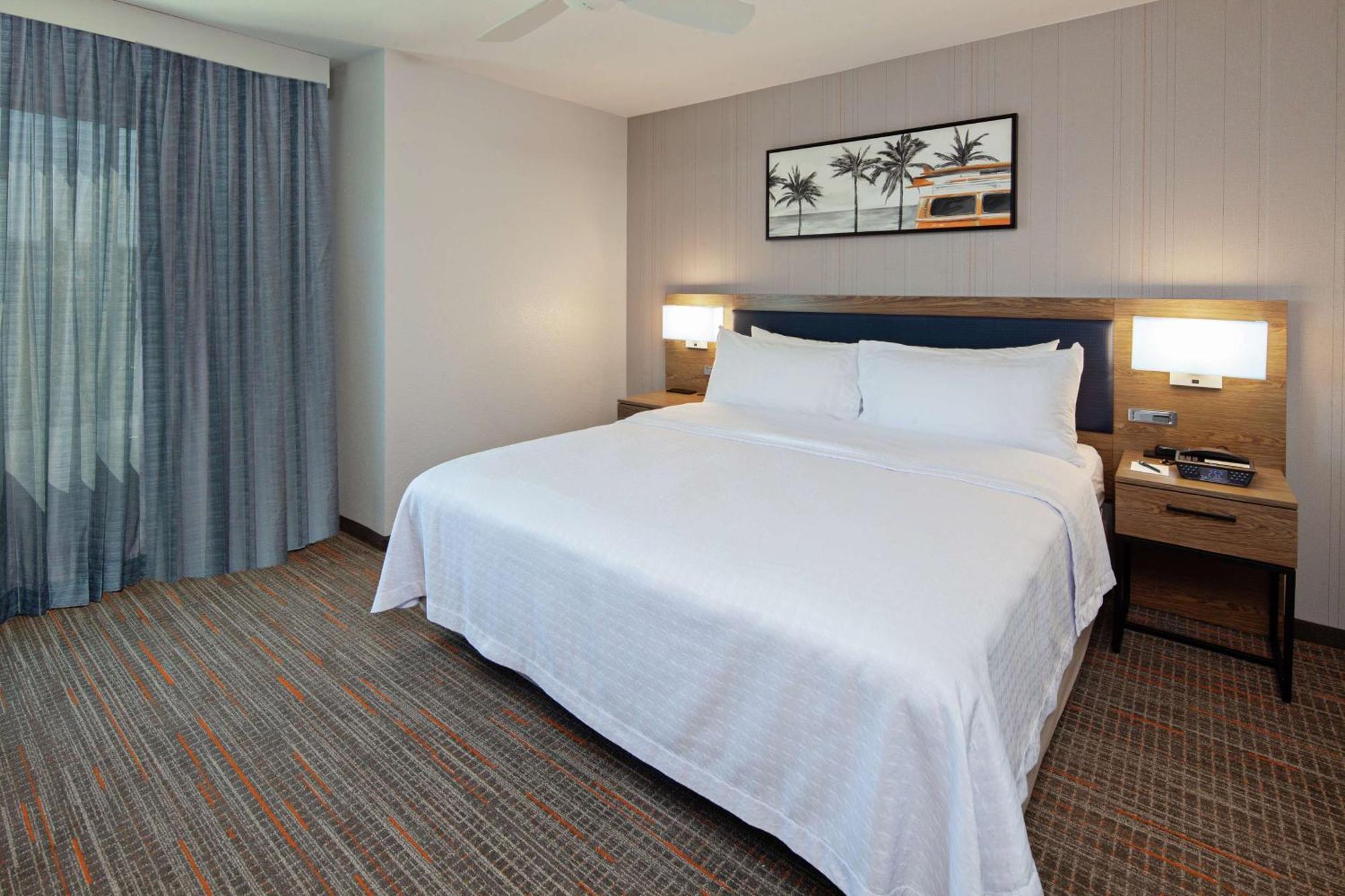Two-Bedroom Suite Non-Smoking,1548816934:JPEG