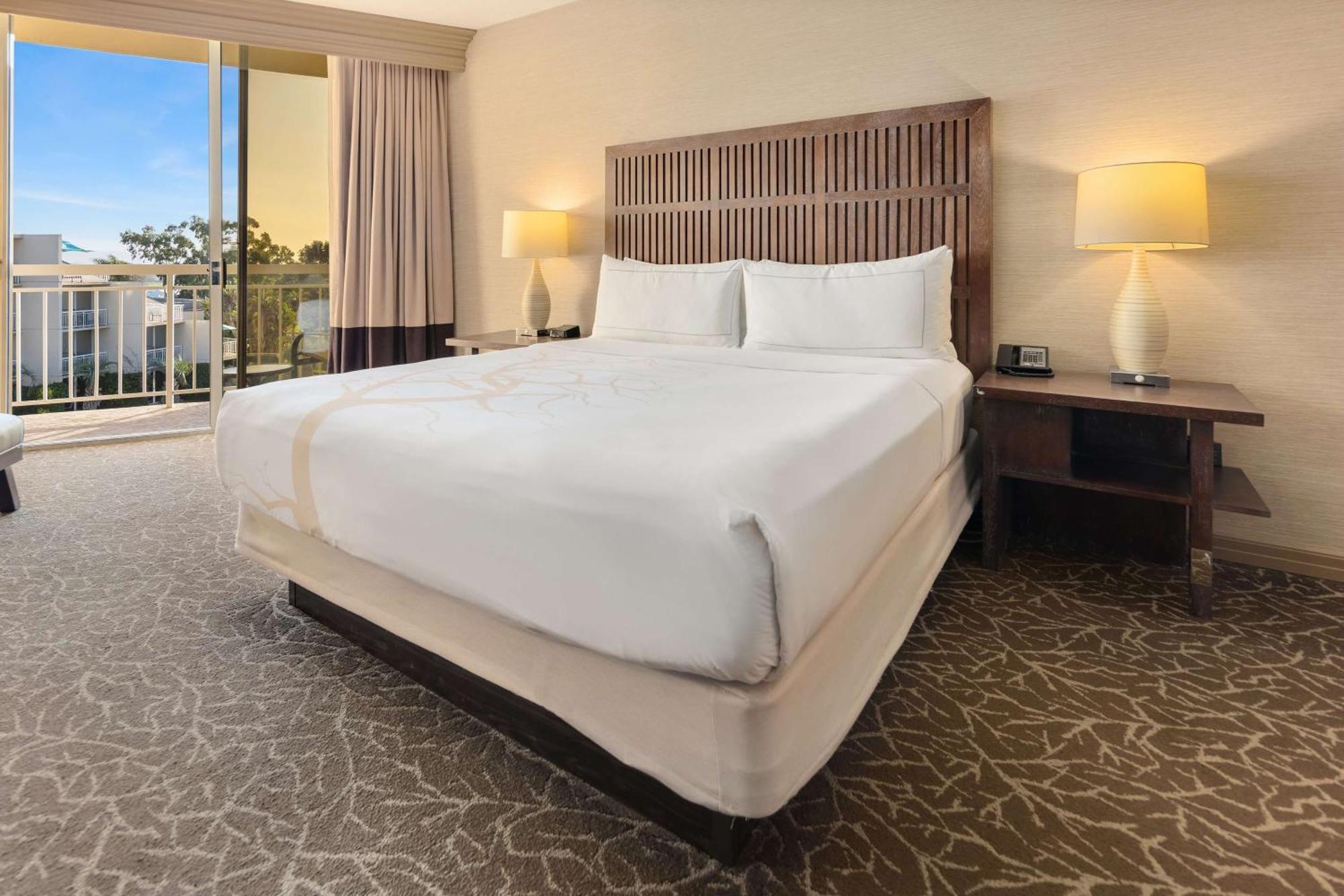 King Room Coastal Golf View,1552293826:JPEG