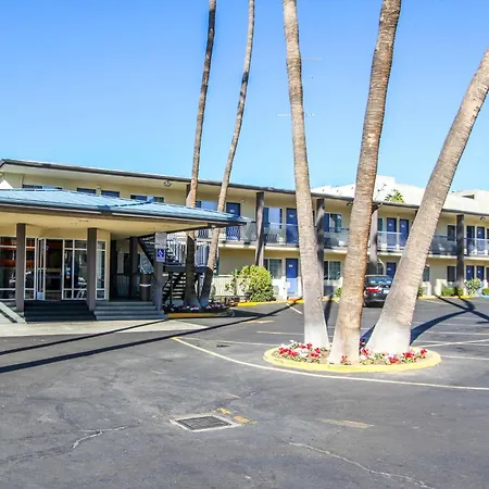 Motel 6 San Diego, Ca Airport Harbor-2