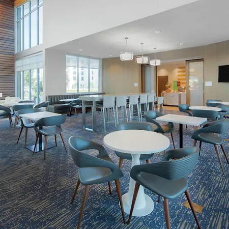 Hampton Inn & Suites San Diego Airport Liberty Station-3