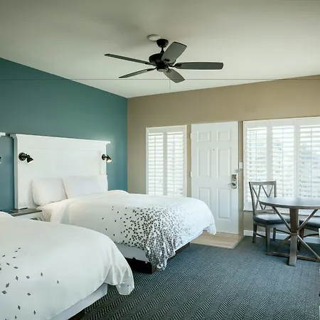 Pacific Shores Inn-2