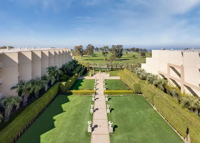 Dog Friendly Hotels San DiegoHilton La Jolla Torrey Pines