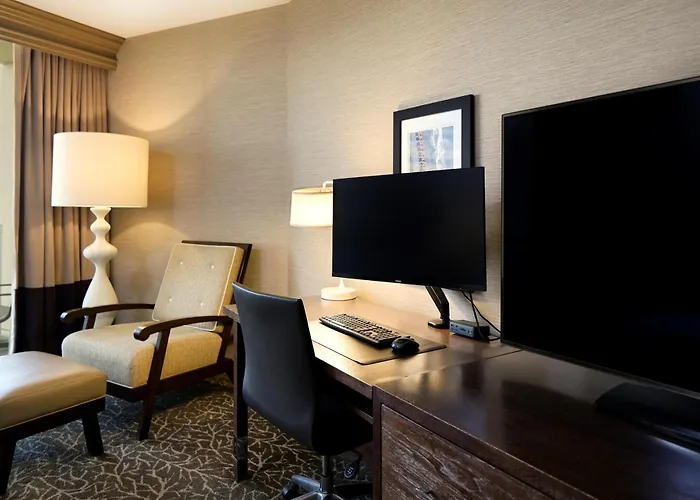 Hilton La Jolla Torrey Pines Hotel San Diego