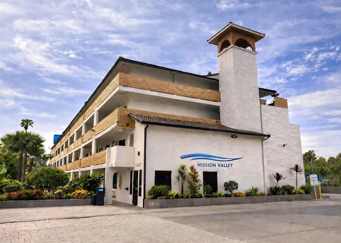 The Alcala Hotel Mission Valley Seaworld San Diego